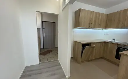 Pronájem bytu 2+1 45 m², Hradecká, Česká Lípa