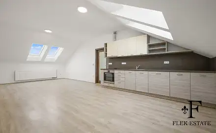 Pronájem bytu 2+kk 84 m²