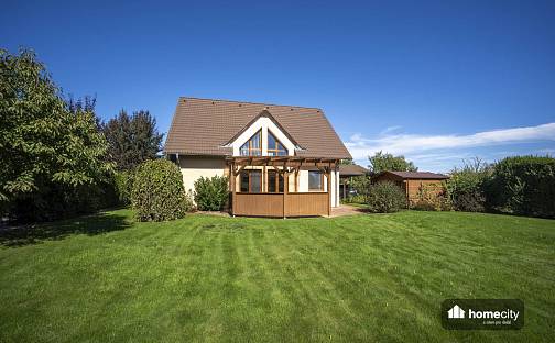 Prodej domu 149 m² s pozemkem 584 m², Na Klárce, Pardubice - Nemošice