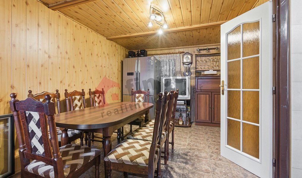 Prodej domu 165 m² s pozemkem 246 m², Šípy – náhled fotky 3