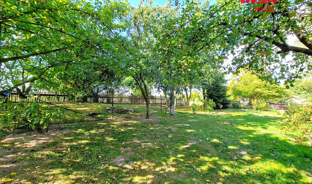 Prodej stavebního pozemku 1 022 m², Vítkov – náhled fotky 2