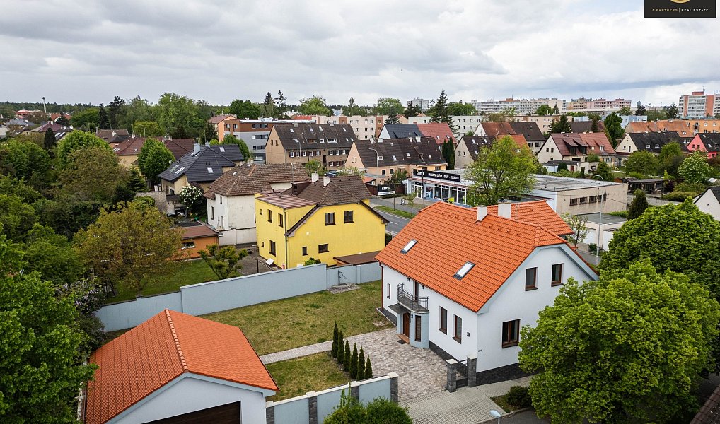Prodej domu 209 m² s pozemkem 630 m², Kladno – náhled fotky 3