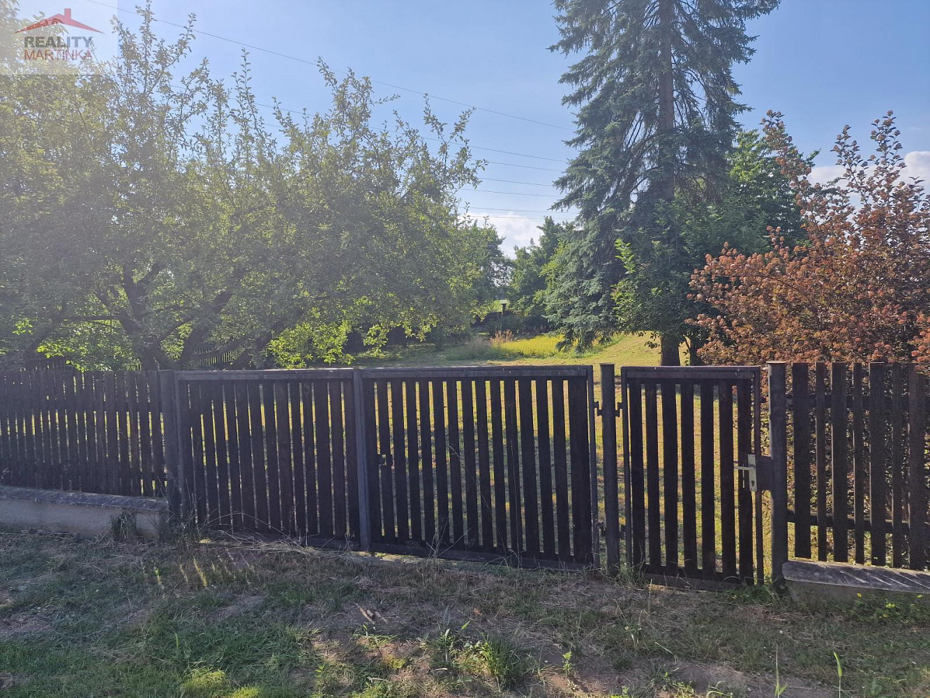 Prodej stavebního pozemku 1 060 m² – pohled 5