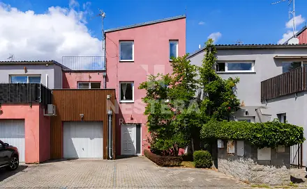 Prodej bytu 5+kk 198 m², Konopišťská, Šestajovice, okres Praha-východ