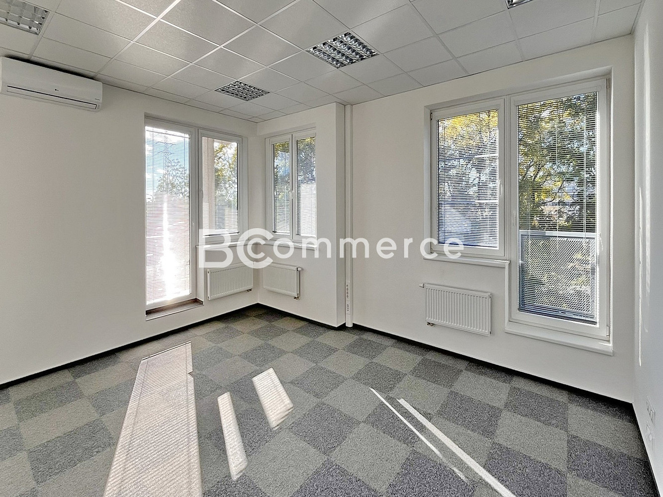 Pronájem kanceláře 61 m²