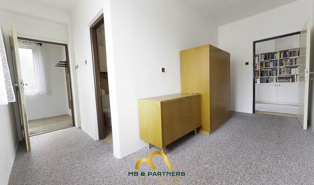 Prodej domu 240 m² s pozemkem 440 m², Praha – náhled fotky 28