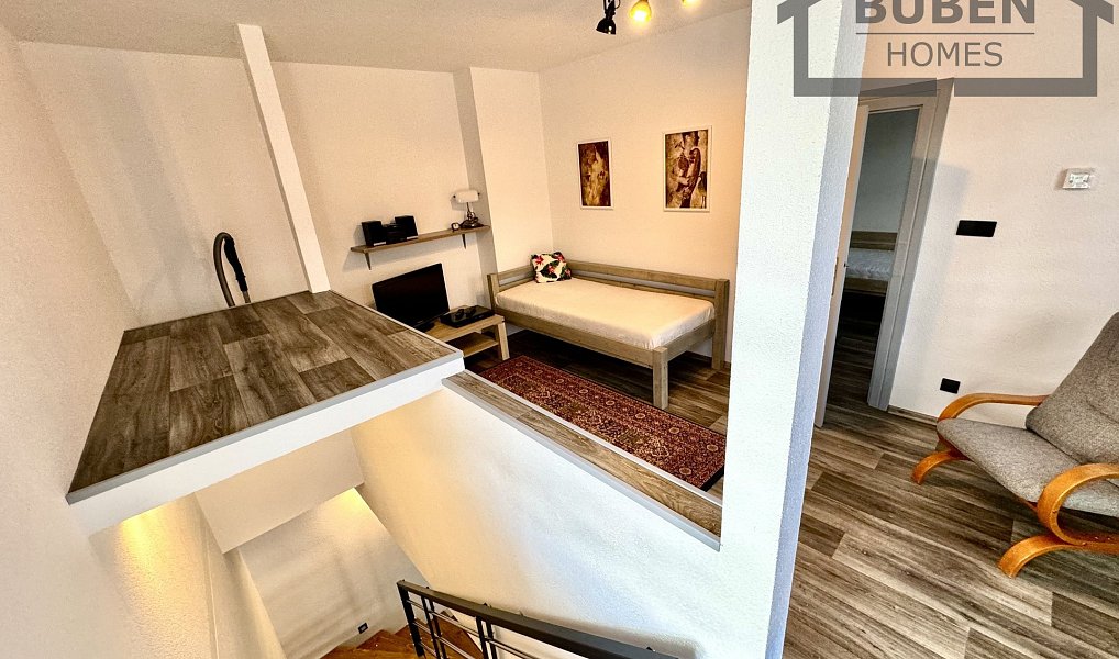 Prodej domu 220 m² s pozemkem 421 m², Tachov – náhled fotky 33
