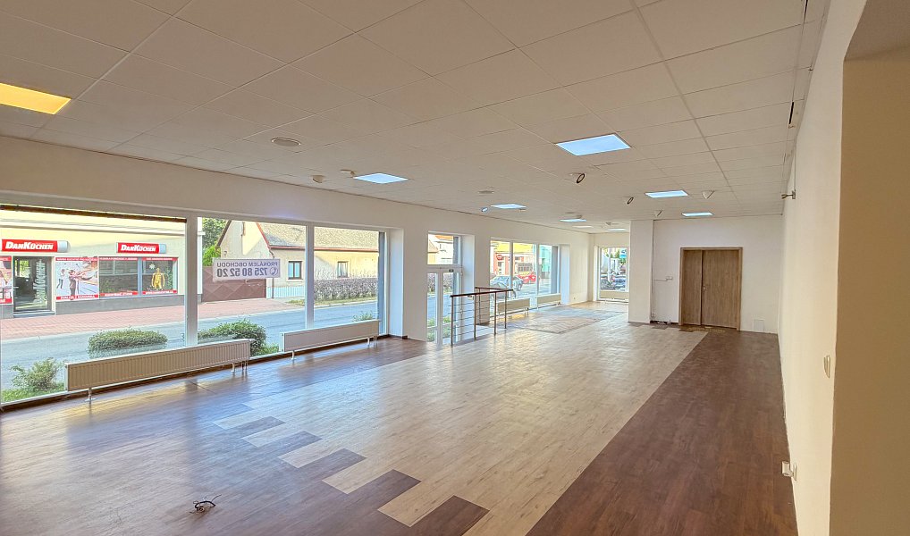 Pronájem obchodních prostor 137 m², Praha – náhled fotky 6