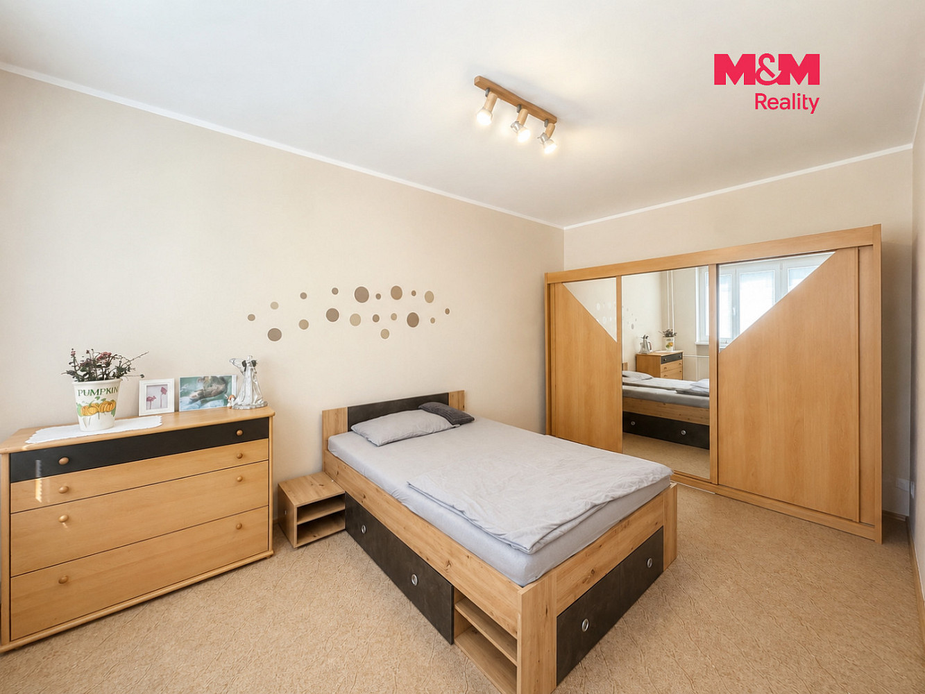 Prodej bytu 2+1 54 m² — photo 3