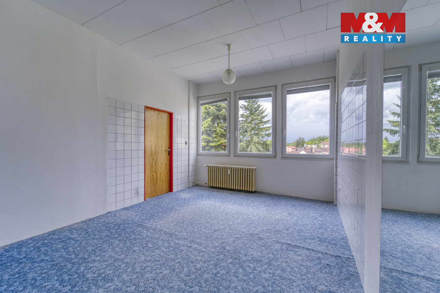Pronájem obchodních prostor 39 m² – fotografie 2