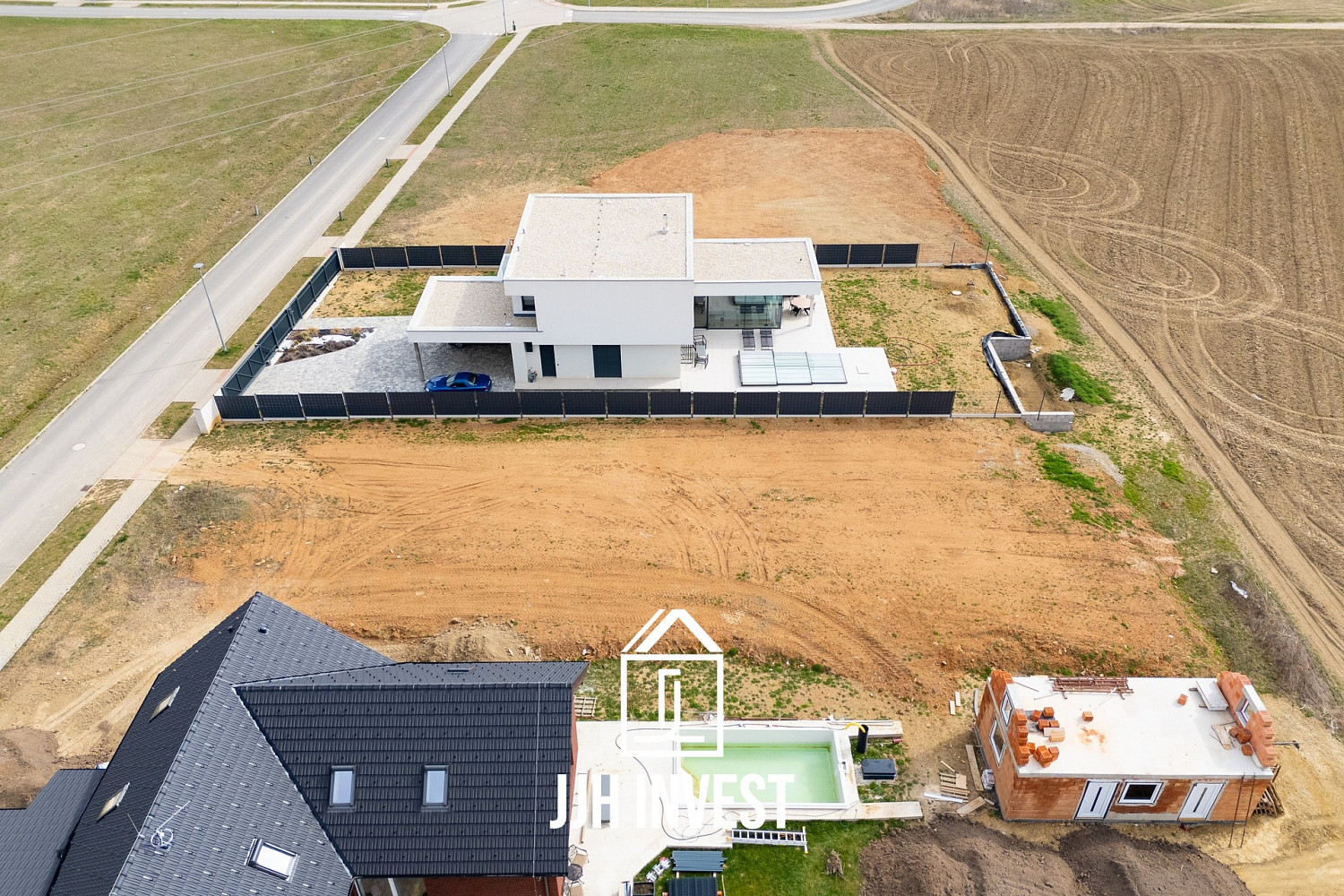 Prodej stavebního pozemku 997 m² – fotografie 3