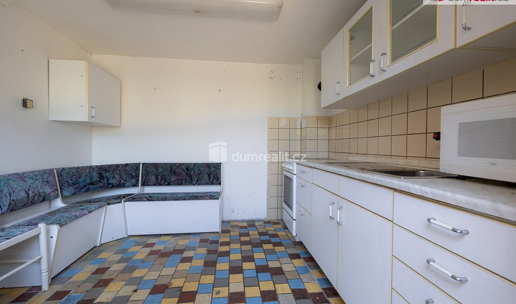 Prodej domu 130 m² s pozemkem 1 798 m², Nepomyšl – náhled fotky 11