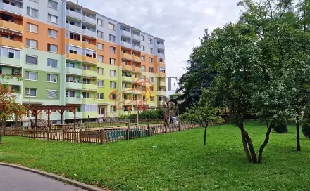 Pronájem bytu 3+1 73 m², náměstí Míru, Veselí nad Moravou, okres Hodonín