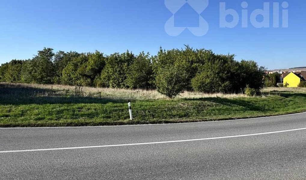Prodej stavebního pozemku 1 756 m², Ivančice – náhled fotky 4