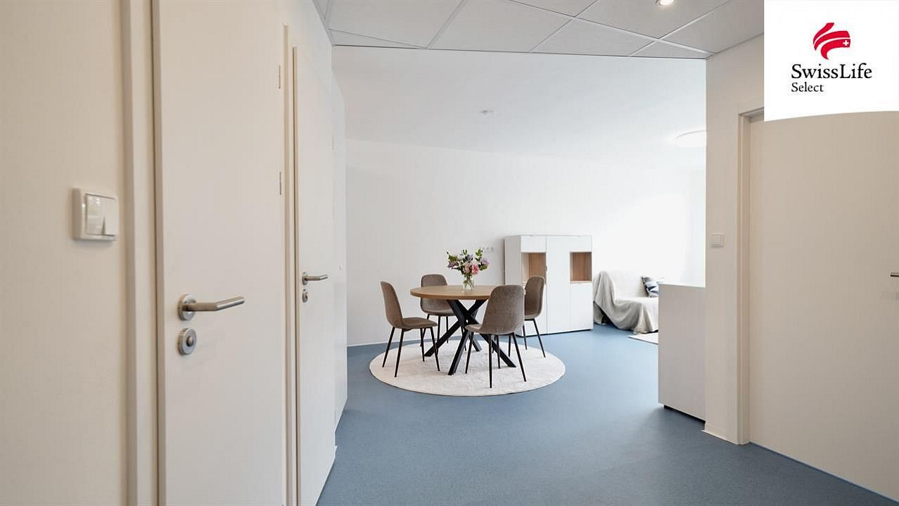 Pronájem bytu 3+kk 65 m² — photo 2