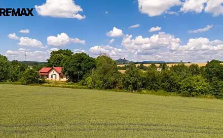 Prodej stavebního pozemku 4 651 m², Mladějov, okres Jičín