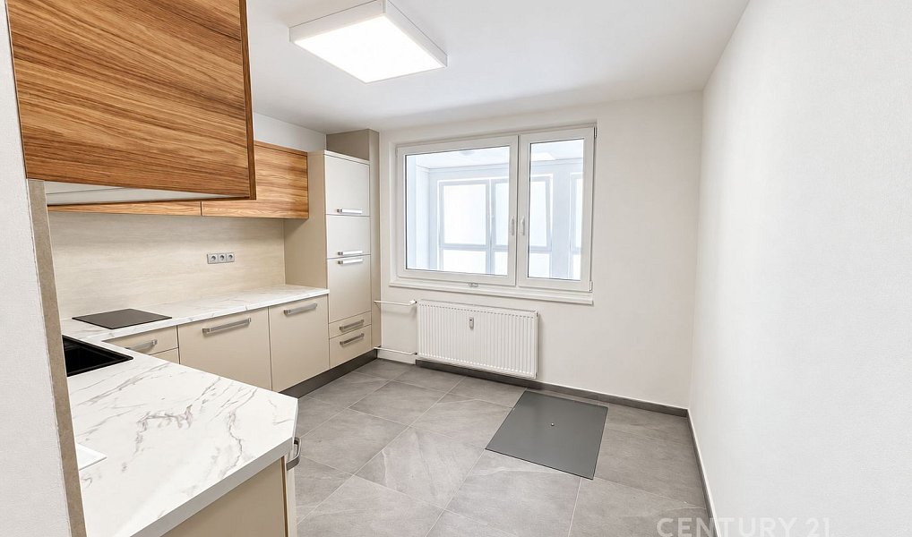 Prodej komerčního objektu (jiného typu) 70 m², Znojmo – náhled fotky 6