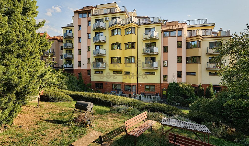 Prodej bytu 3+kk 114 m², Praha – náhled fotky 26