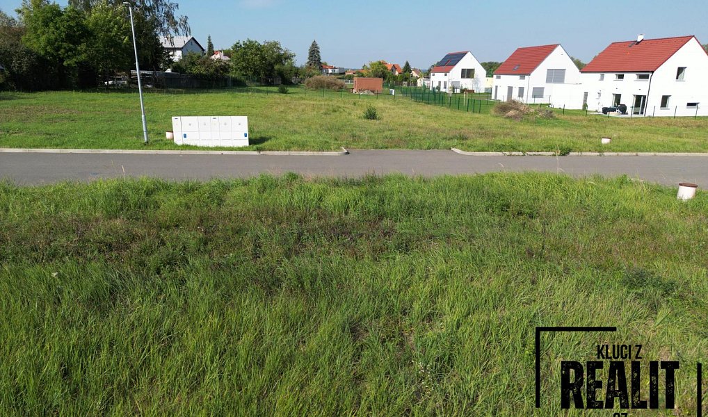 Prodej stavebního pozemku 967 m², Červený Újezd – náhled fotky 4