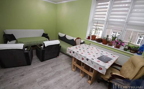 Prodej bytu 3+1 90 m², Čapkova, Český Těšín, okres Karviná