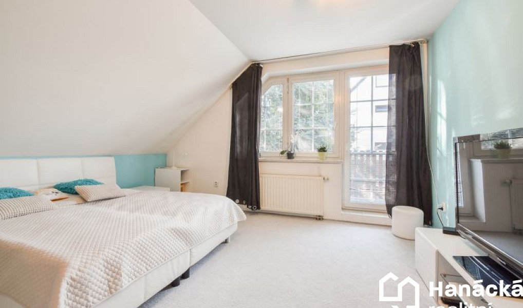 Prodej domu 269 m² s pozemkem 939 m², Olomouc – náhled fotky 20