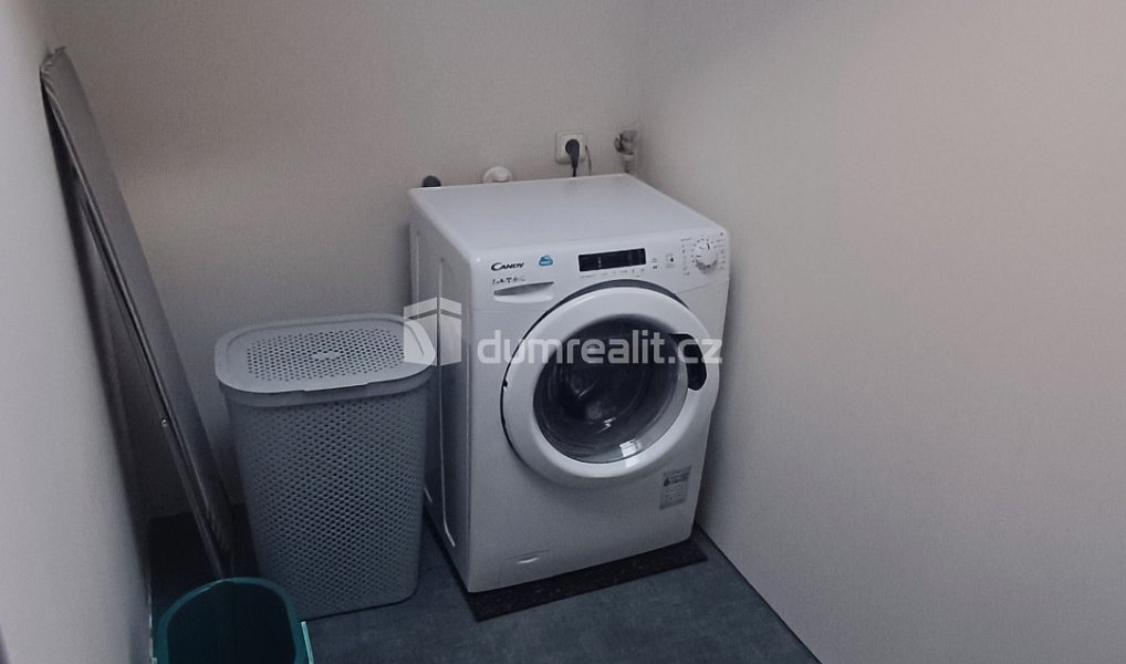 Pronájem bytu 2+kk 93 m², Děčín – náhled fotky 10