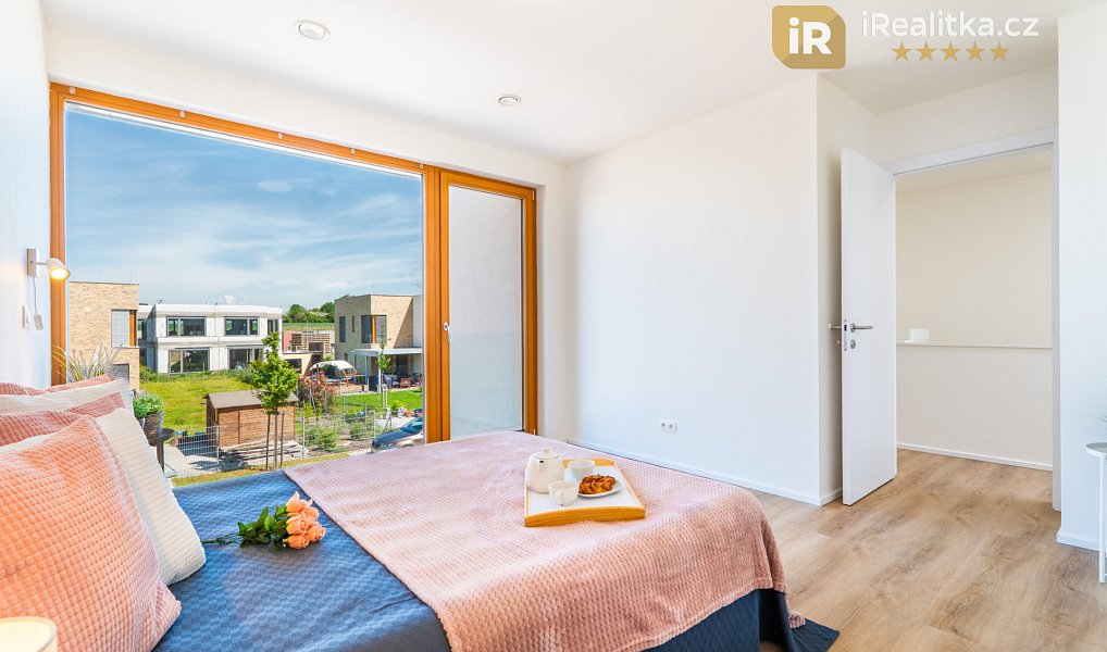 Prodej domu 110 m² s pozemkem 298 m², Praha – náhled fotky 16