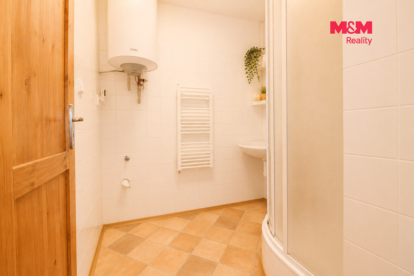 Pronájem bytu 1+1 43 m² – fotografie 3