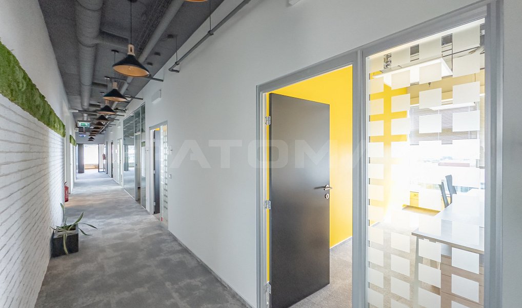 Pronájem kanceláře 150 m², Praha – náhled fotky 9