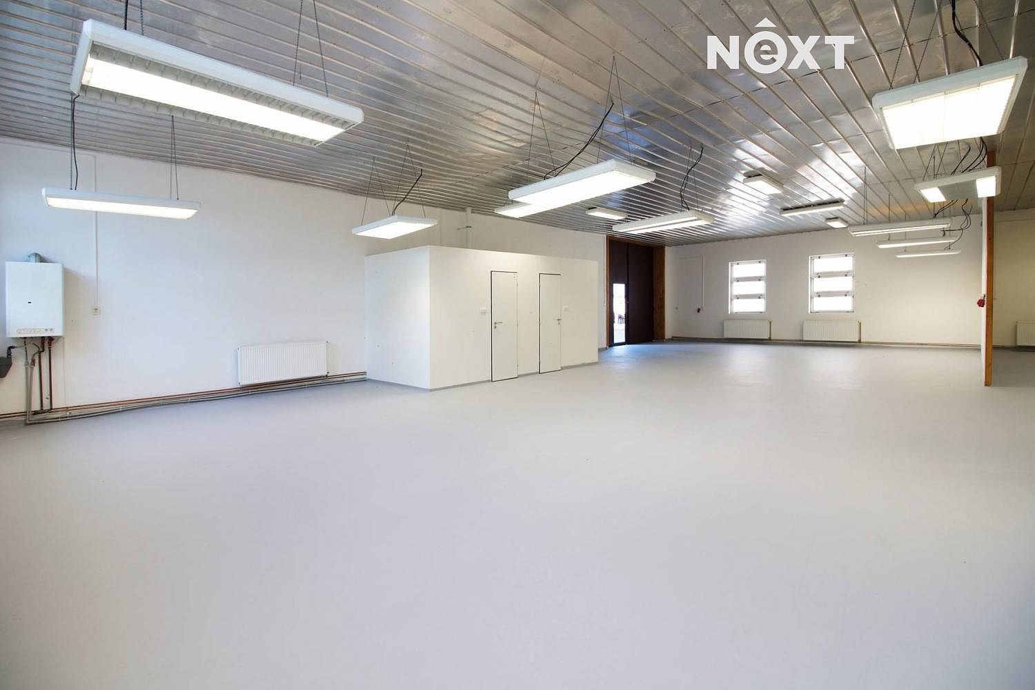 Pronájem skladovacích prostor 276 m²