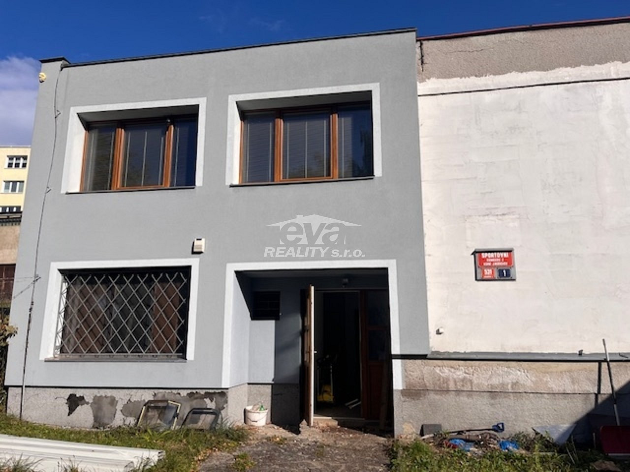 Prodej výrobních prostor 830 m² – fotografie 3