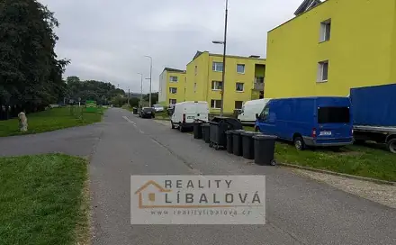 Pronájem bytu 2+1 80 m², Rokle, okres Chomutov