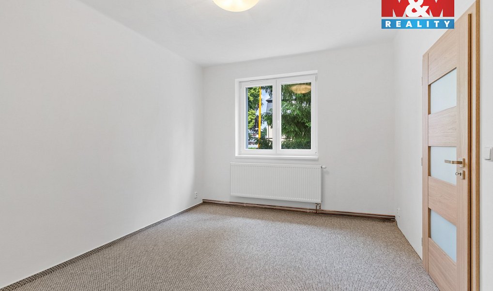 Prodej bytu 3+1 70 m², Nový Bor – náhled fotky 4