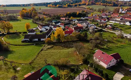 Prodej stavebního pozemku 2 232 m², Mlýny, okres Tábor