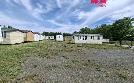 Pronájem komerčního pozemku 1 610 m², Neratovice - Byškovice, okres Mělník