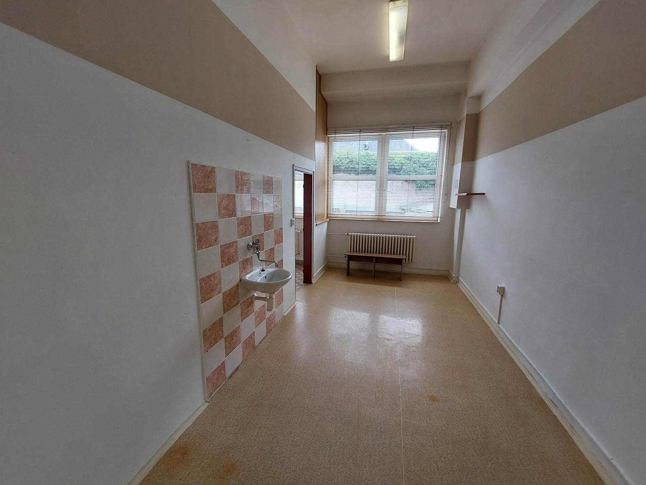 Pronájem kanceláře 20 m² – fotografie 3