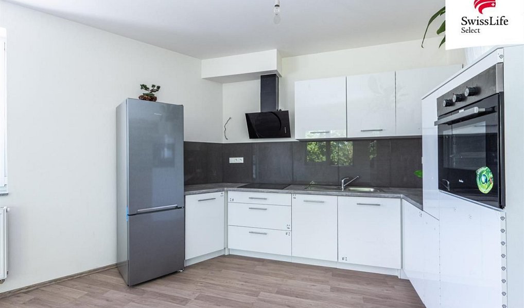 Prodej bytu 3+kk 74 m², Břežany II – náhled fotky 2