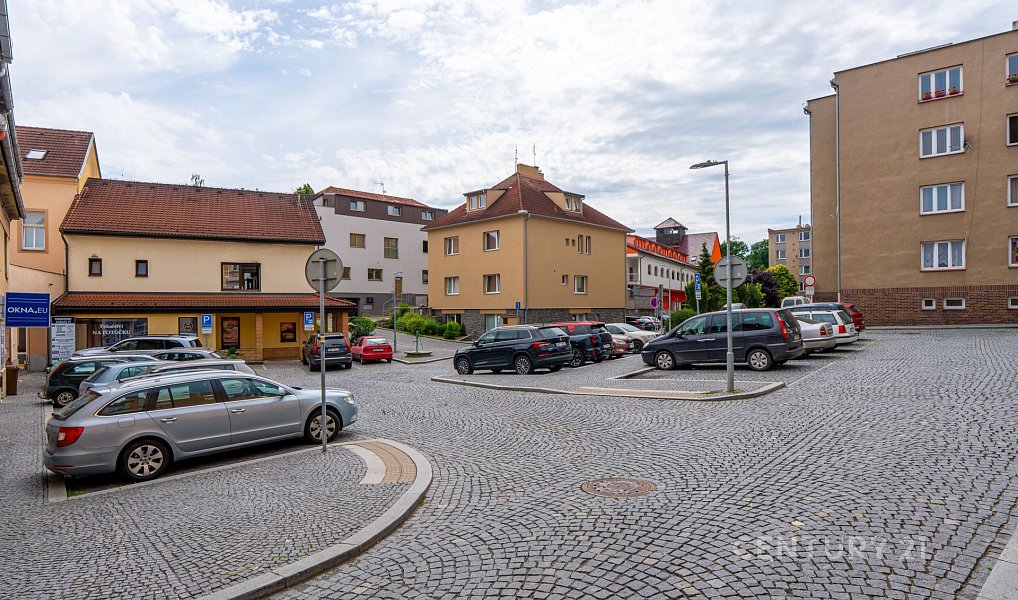 Prodej bytu 3+1 90 m², Sedlčany – náhled fotky 22