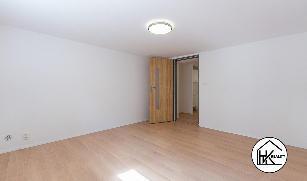 Prodej domu 180 m² s pozemkem 481 m², Krupka – náhled fotky 44