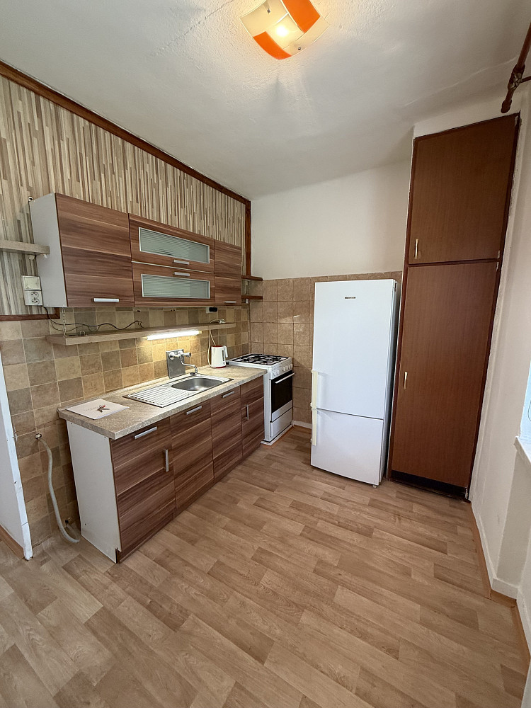 Pronájem bytu 1+1 37 m²