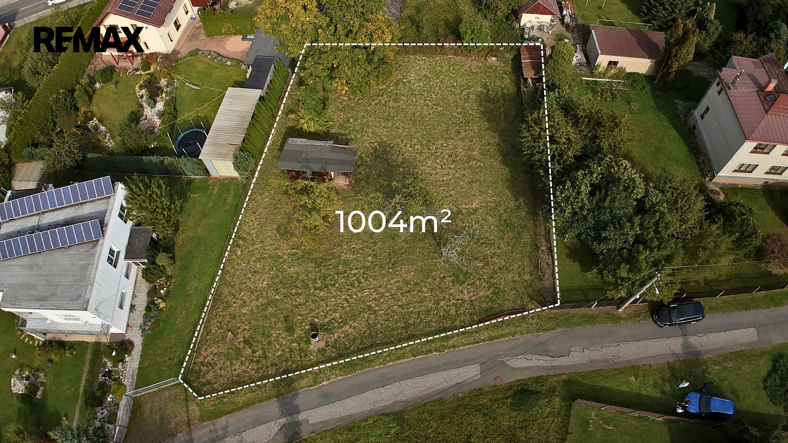 Prodej stavebního pozemku 1 004 m² – fotografie 2