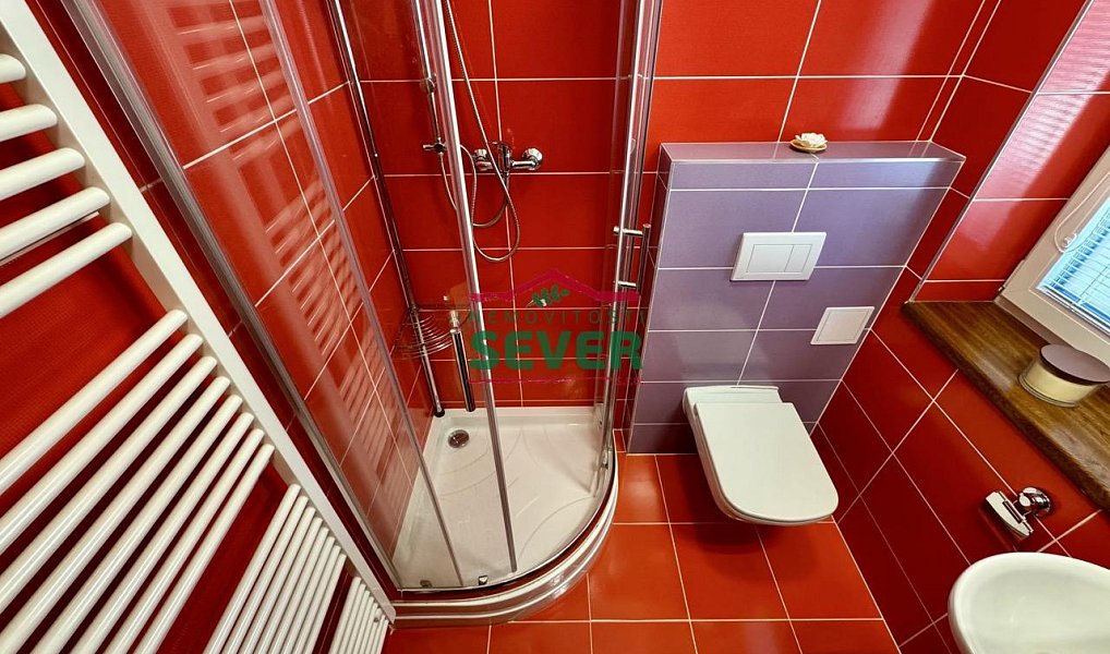 Prodej domu 220 m² s pozemkem 571 m², Praha – náhled fotky 23