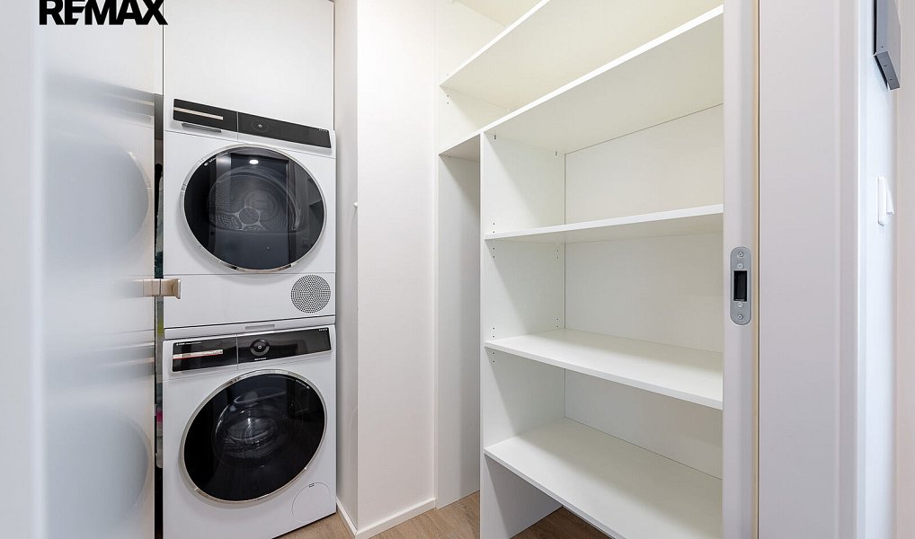 Prodej bytu 3+kk 113 m², Praha – náhled fotky 28