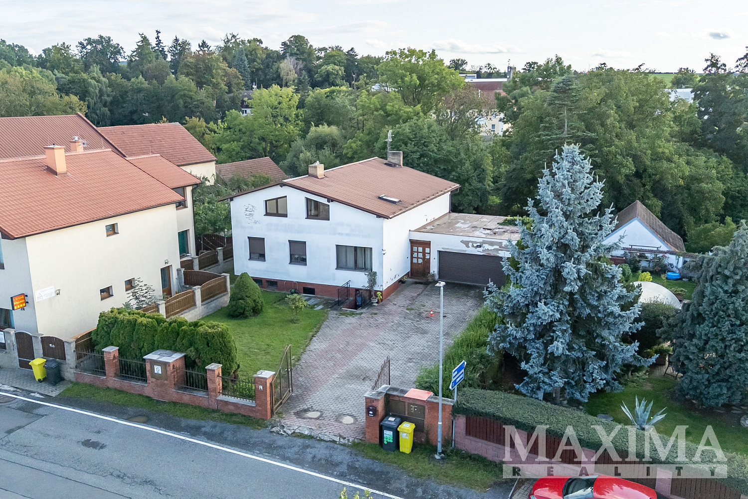 Prodej domu 270 m² s pozemkem 868 m² – fotografie 3