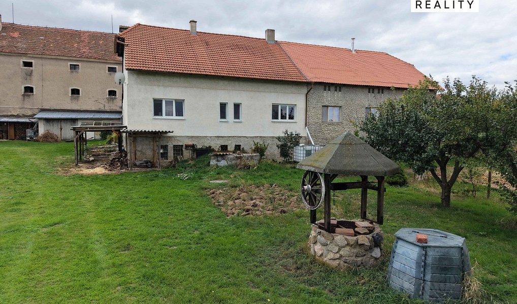 Prodej domu 250 m² s pozemkem 1 700 m², Višňové – náhled fotky 23