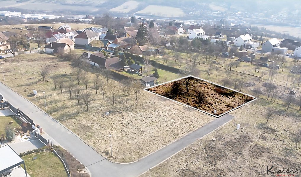Prodej stavebního pozemku 748 m², Zlín – náhled fotky 5