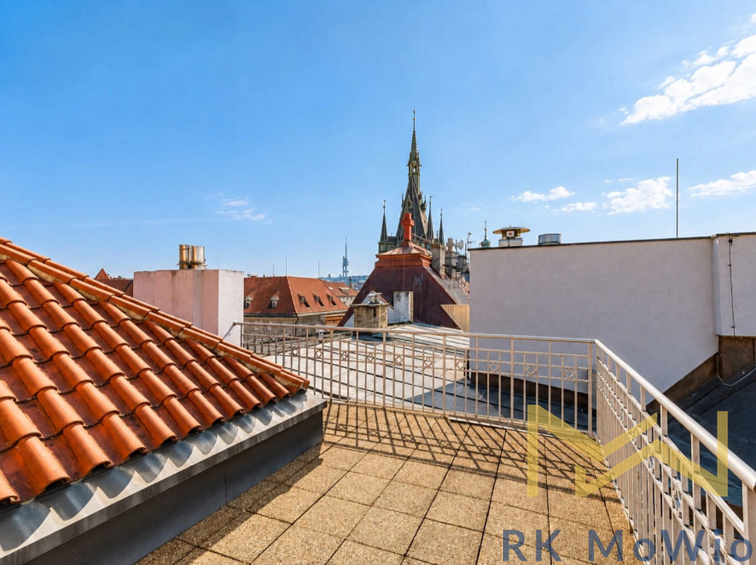 Pronájem bytu 5+kk 202 m²