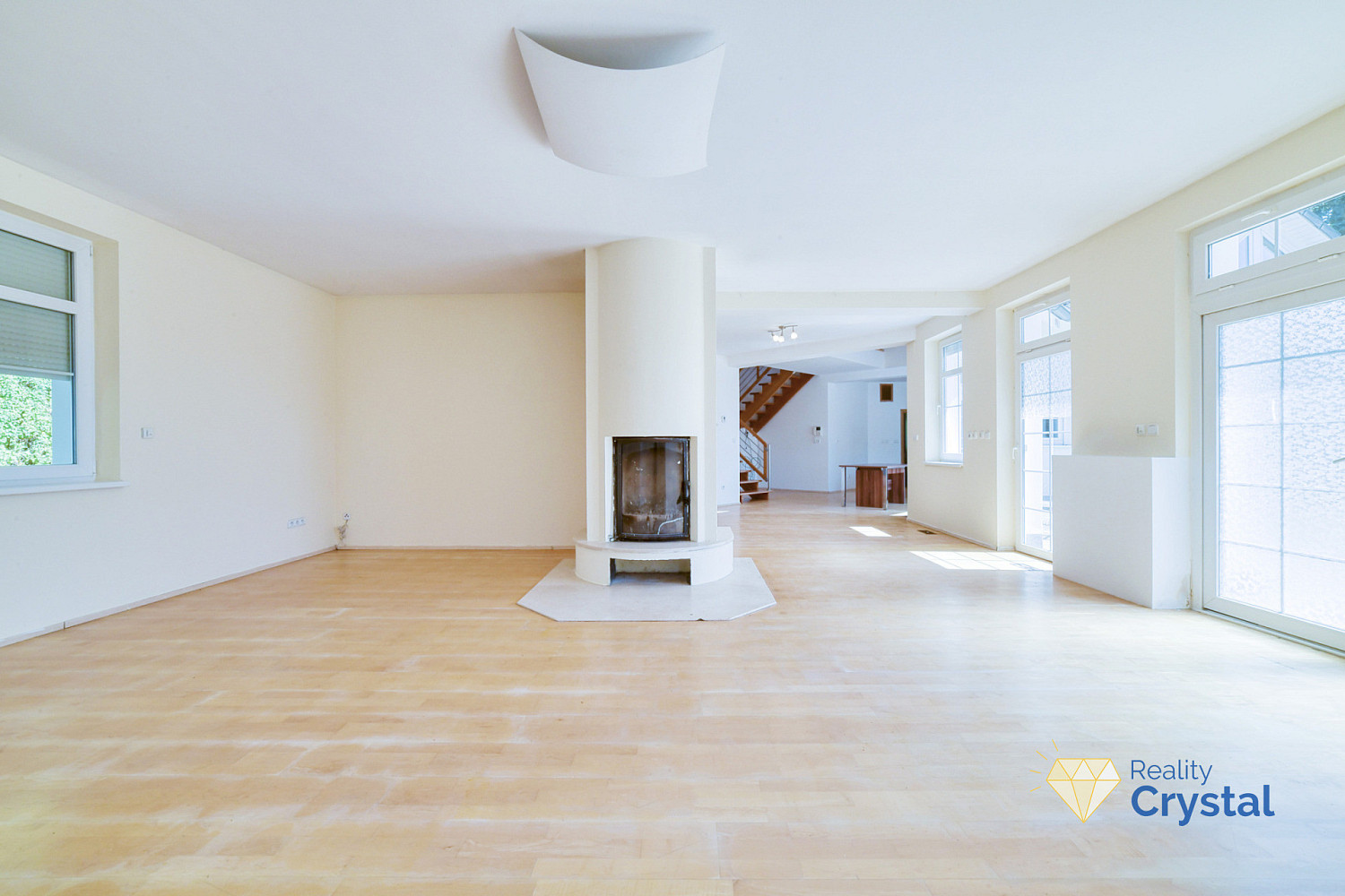 Prodej domu 232 m² s pozemkem 2 292 m² – fotografie 2