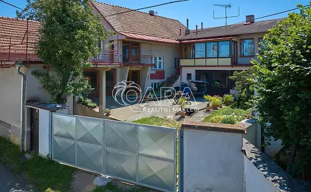Prodej domu 165 m² s pozemkem 540 m², Bzová, okres Beroun