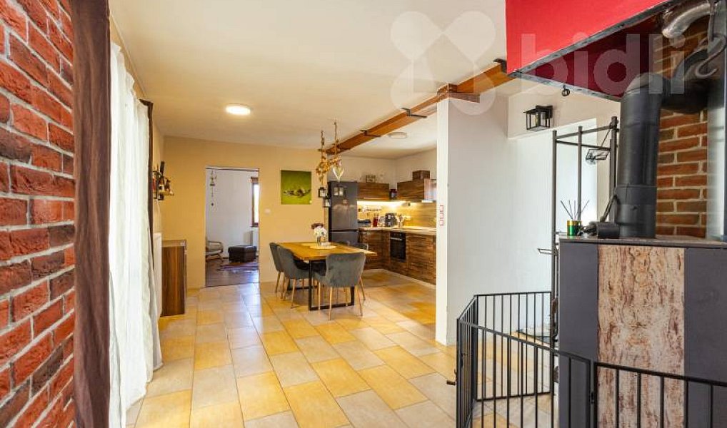 Prodej domu 180 m² s pozemkem 338 m², Lužnice – náhled fotky 11